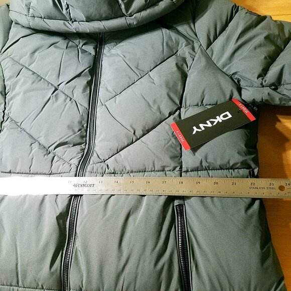 DKNY Long Quilted Puffer Jacket XL Gray New With Tags Removable Hood - Picture 5 of 16